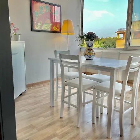 A Due Passi Dal Centro